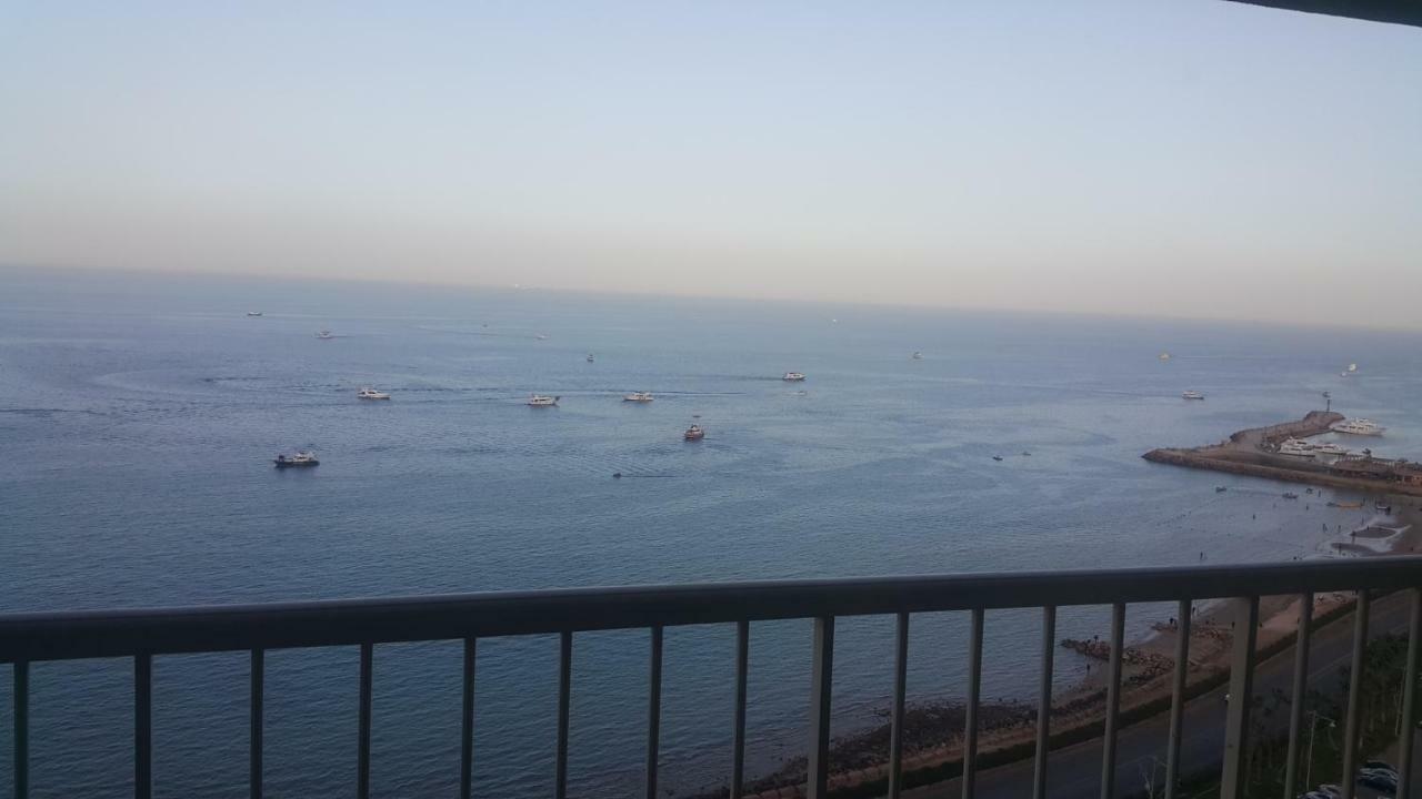 Apartment In Porto El Sokhna Families Only 艾因苏赫纳 外观 照片